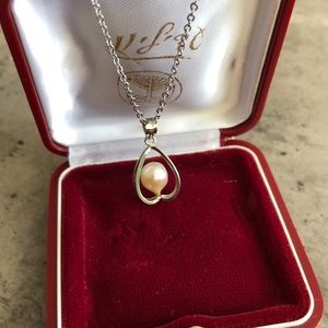 Silver PEARL HEART Israeli Pendant Necklace